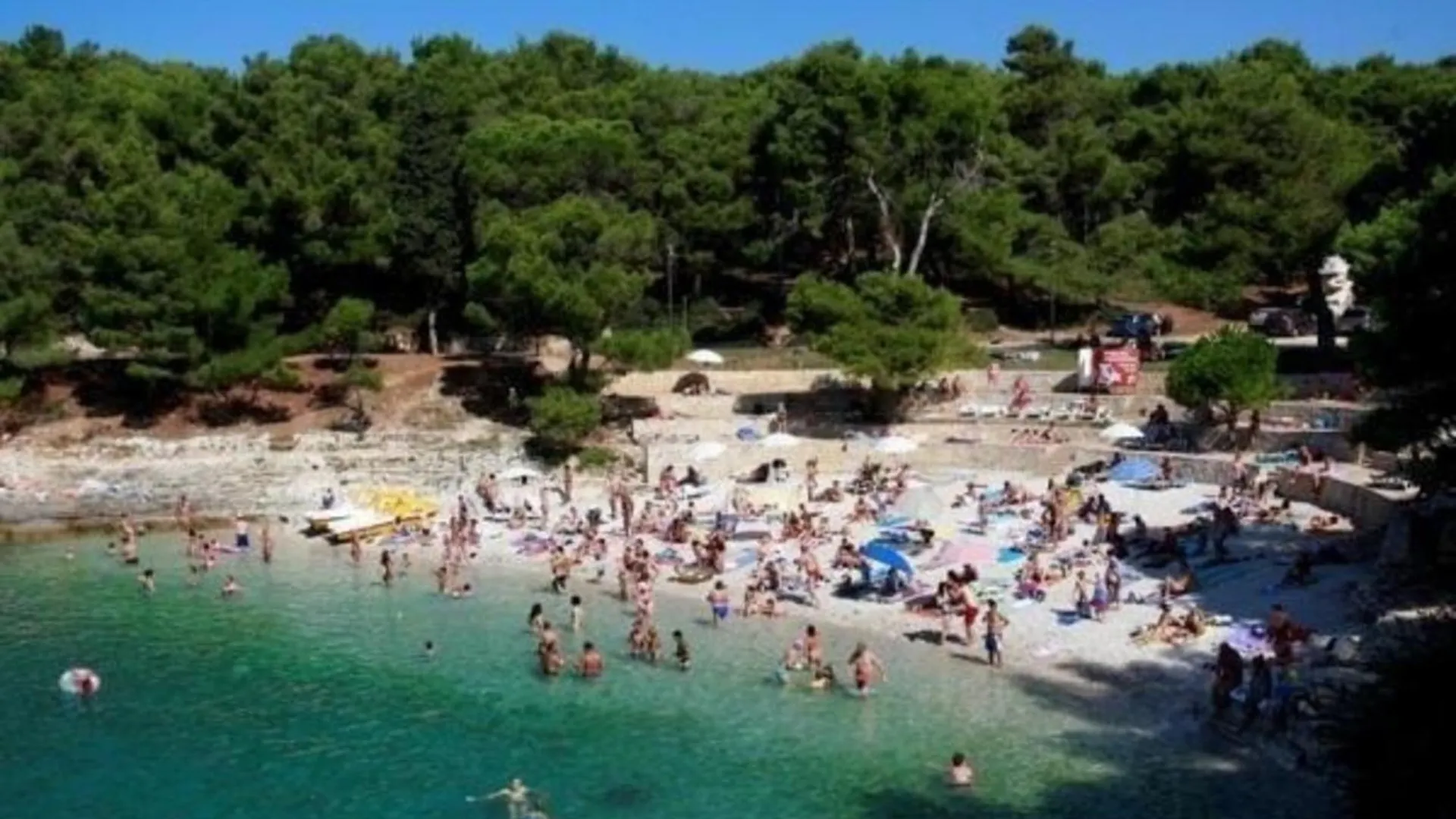 Apartamento Appartement In Stoja Mit Moebliertem Balkon Pula